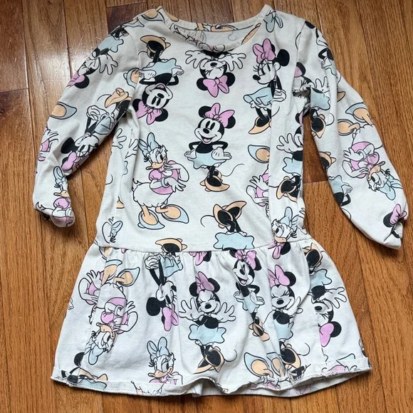 Minnie Mouse Girls Clothing Bundle - Picture 9 of 11